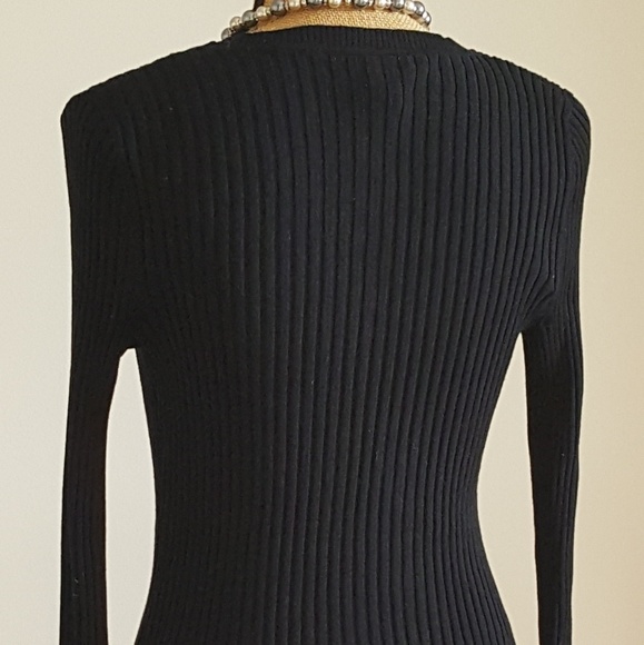 Sweater - Picture 3 of 4